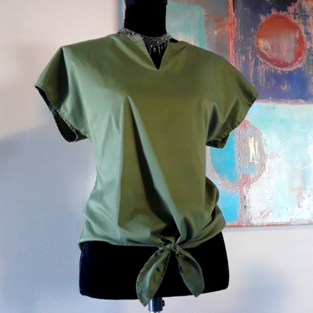 Kim Rogers Olive Tie Front/ Cap Sleeve Top Size Small/ NWOT